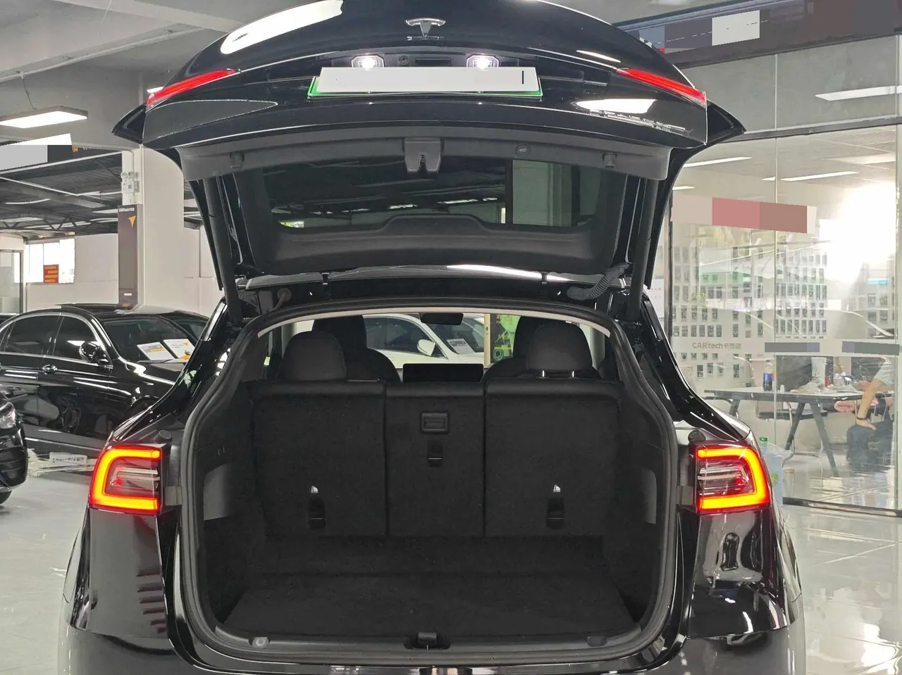 Tesla 2022 Model Y rear-wheel drive version automatic transmission 9