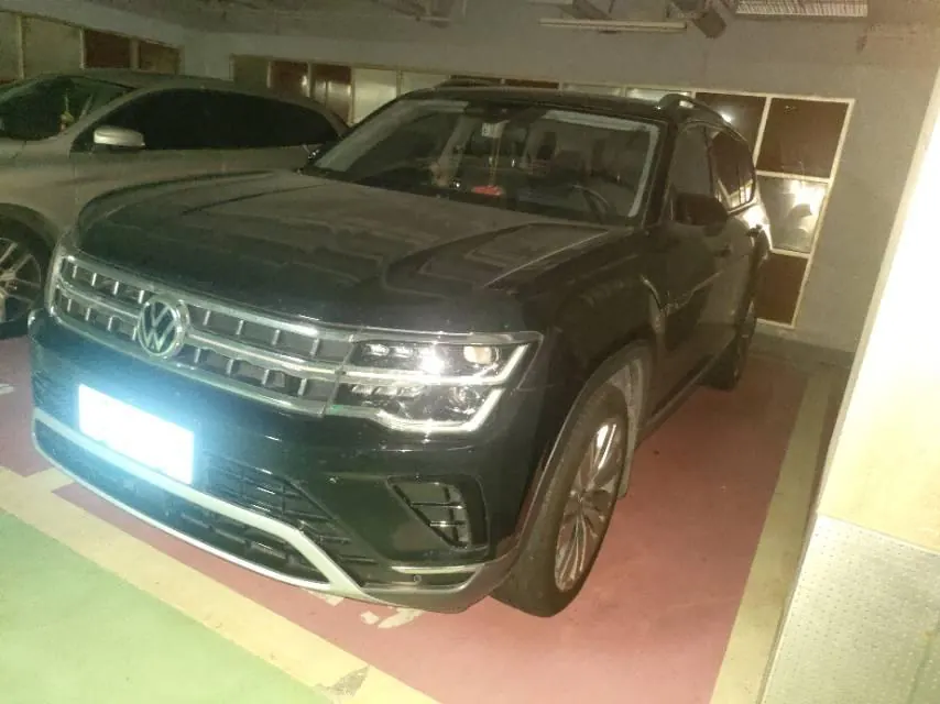 Открыть галерею: Volkswagen 2021 Tuang 2.0TSI 380TSI 4WD Respect Flagship Automatic Transmission