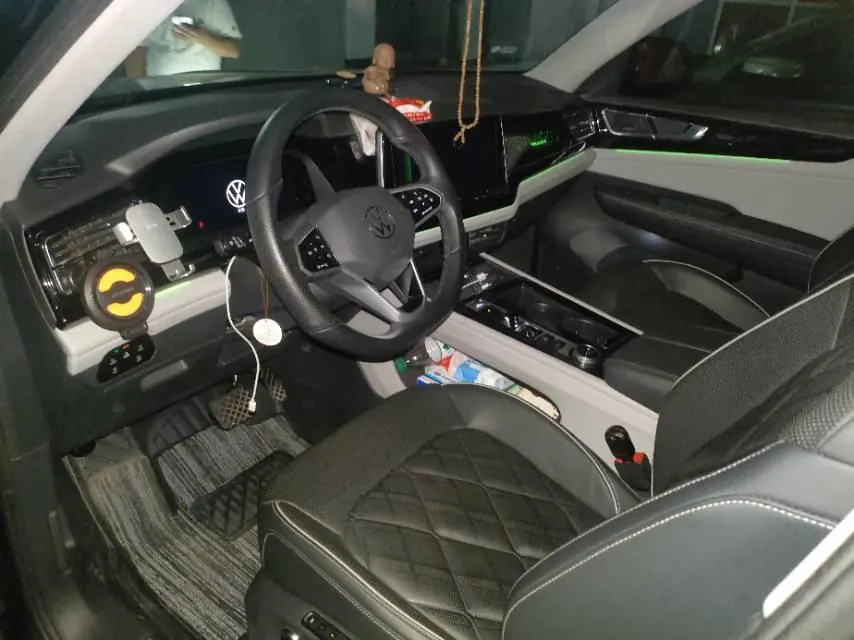 Volkswagen 2021 Tuang 2.0TSI 380TSI 4WD Respect Flagship Automatic Transmission 7