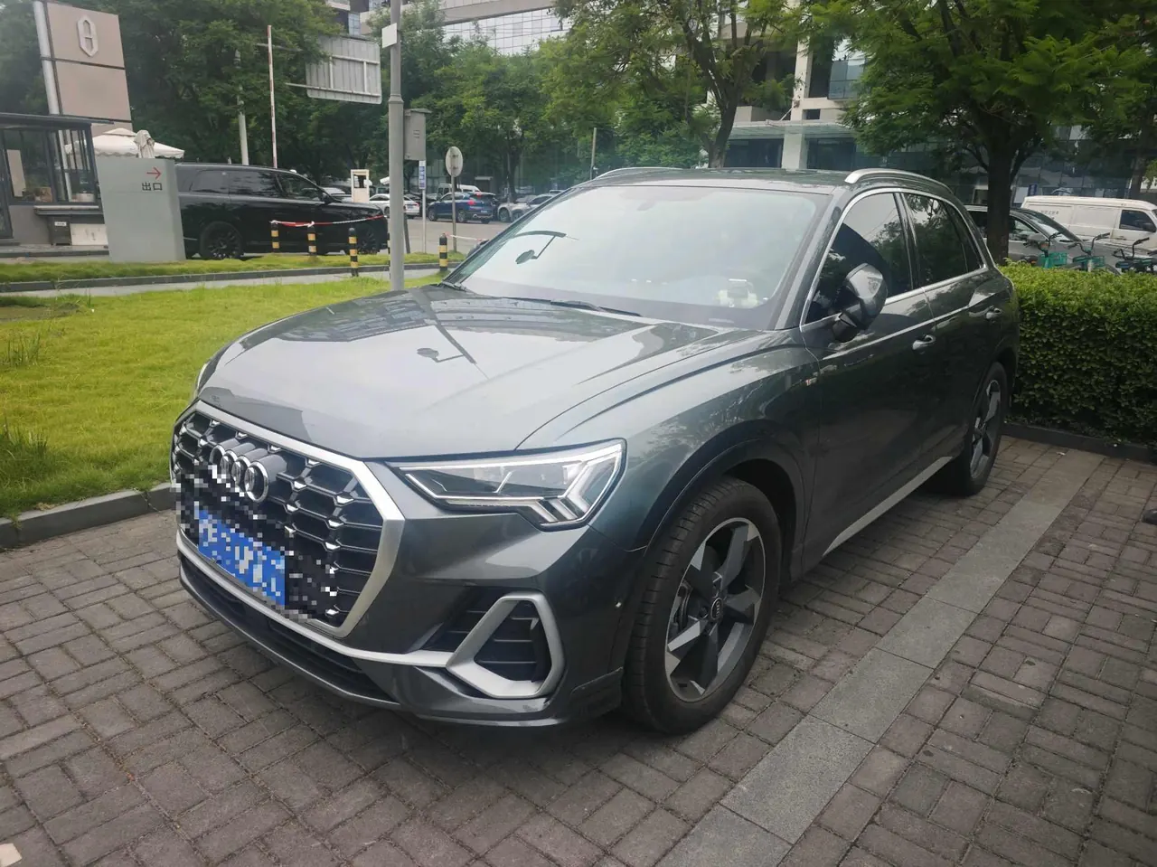 Audi 2023 Q3 1.4TFSI 35TFSI Fashion Dynamic Automatic - View 1