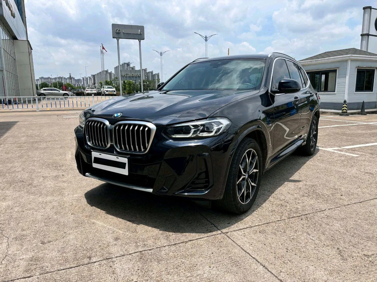 BMW 2023 X3 xDrive25i 2.0T M sports suit automatic gear - View 1