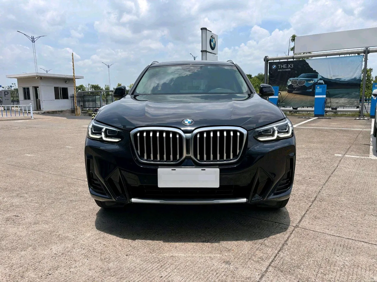 BMW 2023 X3 xDrive25i 2.0T M sports suit automatic gear 3