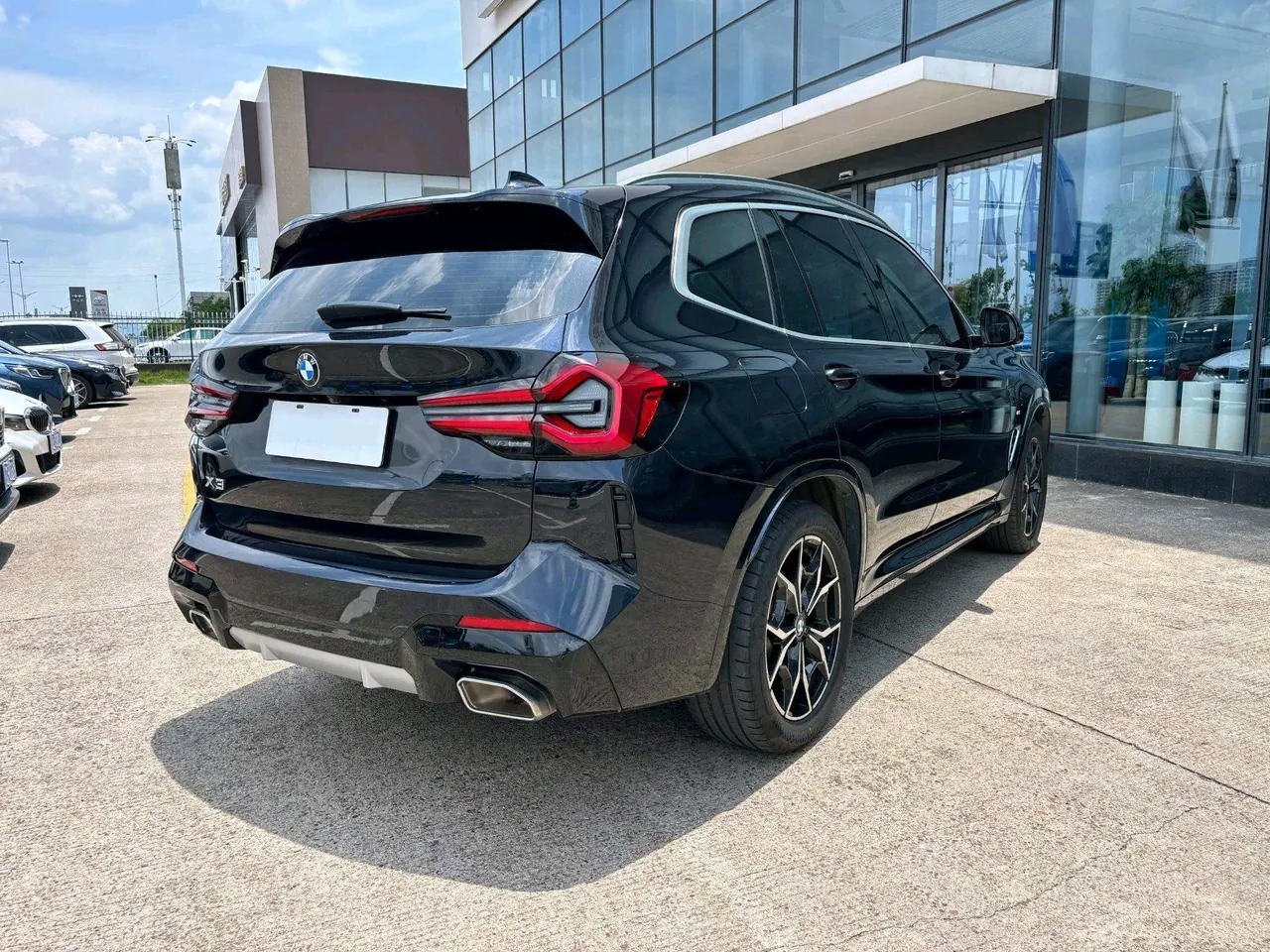 BMW 2023 X3 xDrive25i 2.0T M sports suit automatic gear 5
