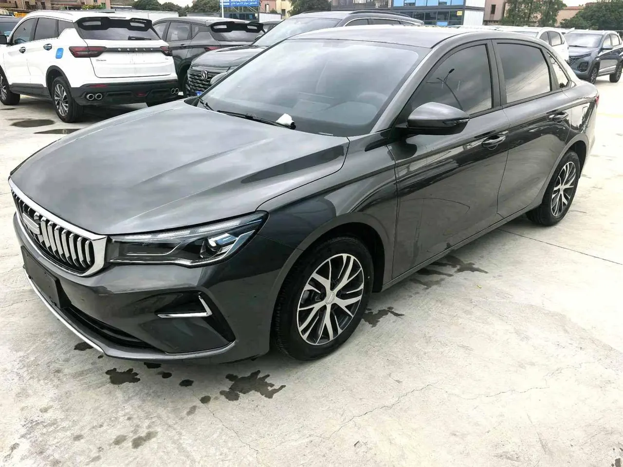 Geely 2025 Emgrand-Sanxiang 1.5 Stepless Longteng Edition Automatic Gear - View 1