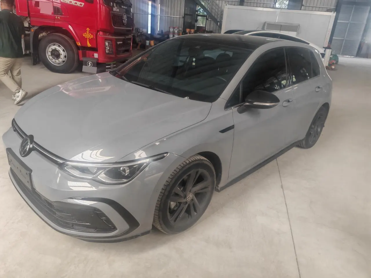 Volkswagen 2021 Golf 8 R-Line 1.4TSI 280TSI Automatic - View 1