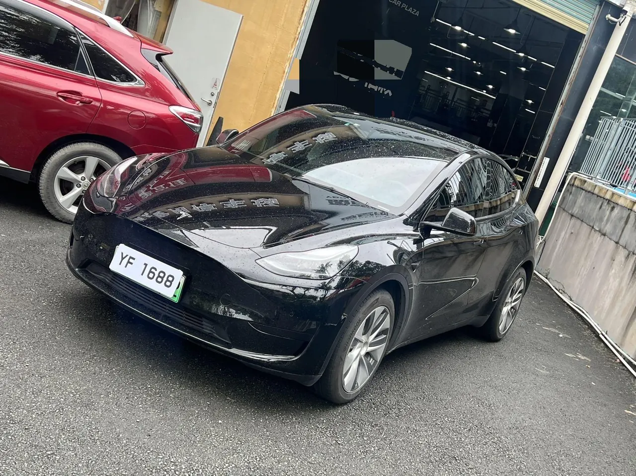 Tesla 2022 Model Y rear-wheel drive version (facelift) automatic gear - View 1