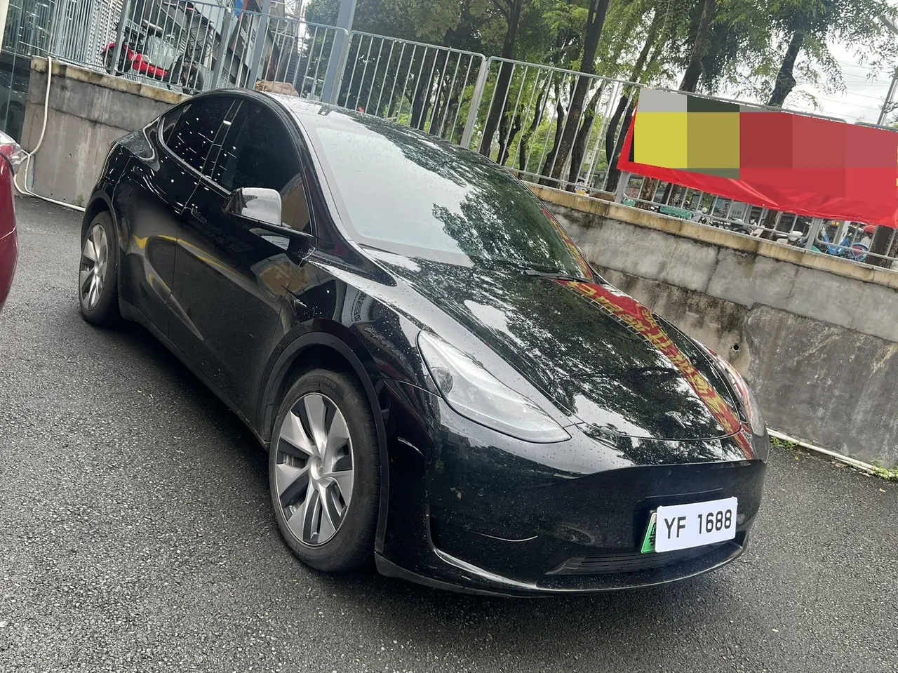 Tesla 2022 Model Y rear-wheel drive version (facelift) automatic gear 3