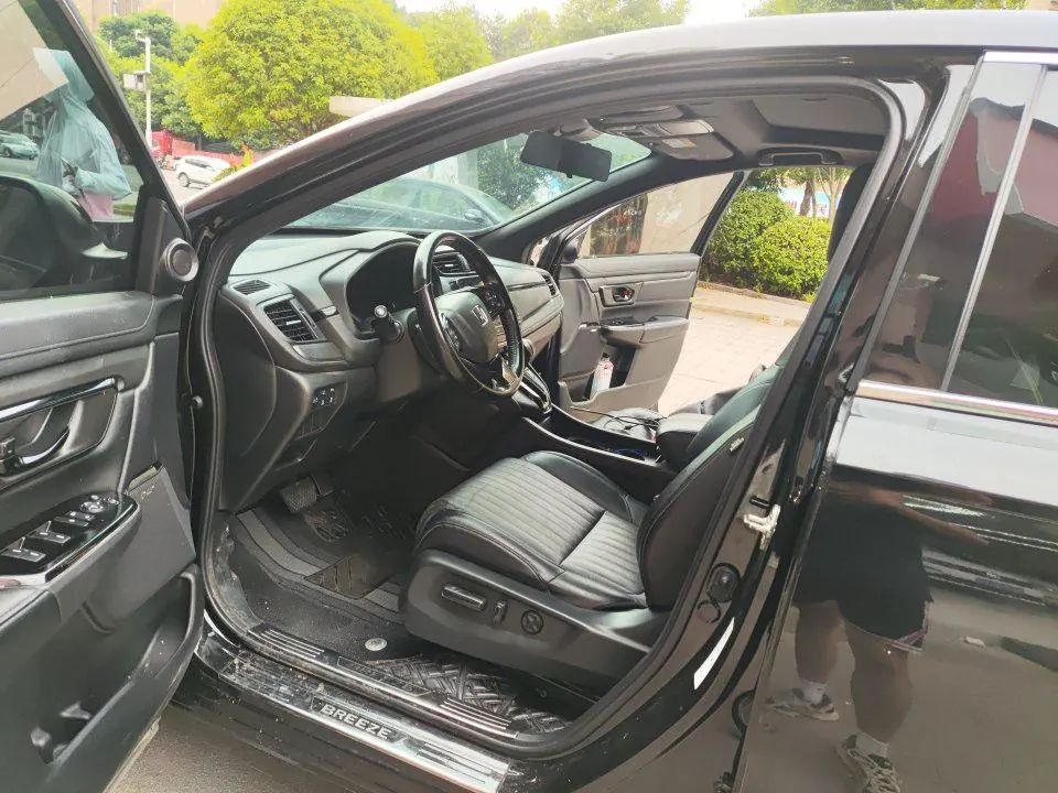 Honda 2021 Hao Ying 1.5T Stepless 240TURBO Two-Drive Magic Night Edition Automatic Gear 3