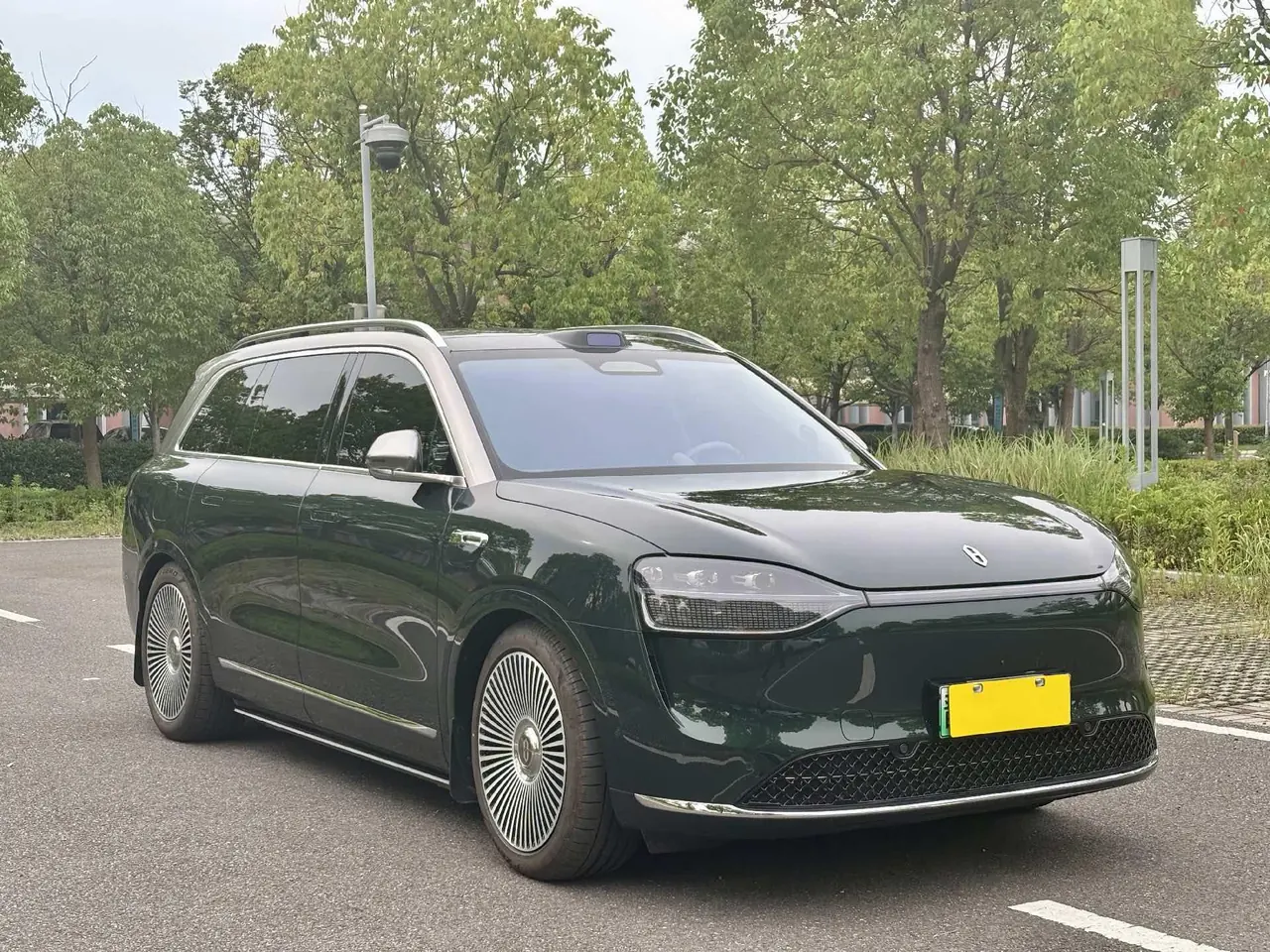 AITO 2025 AITO M9 extended range Ultra version 52kWh5 seat version automatic gear 3