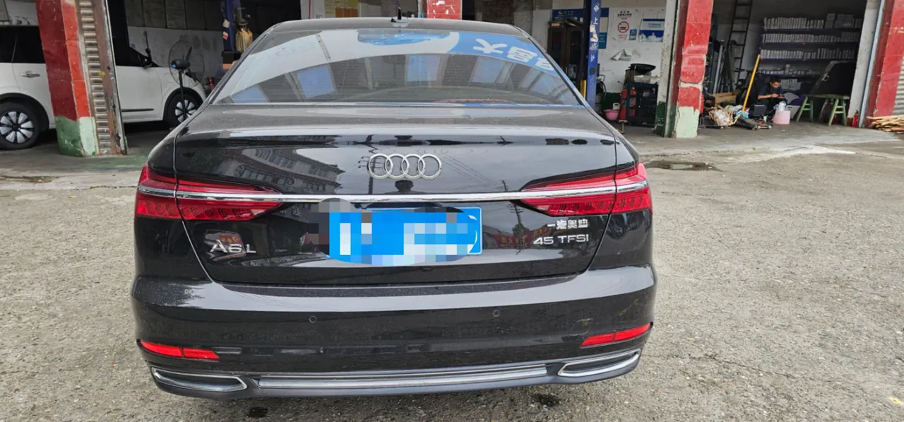 Audi 2021 A6L 2.0TFSI 45TFSI Zhenzhiya Automatic Gear 8