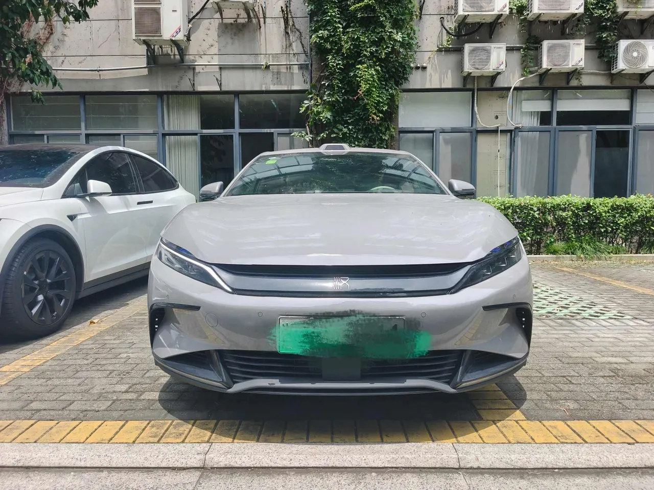 BYD 2025 Han EV 701KM laser Radar smart driving automatic gear 2