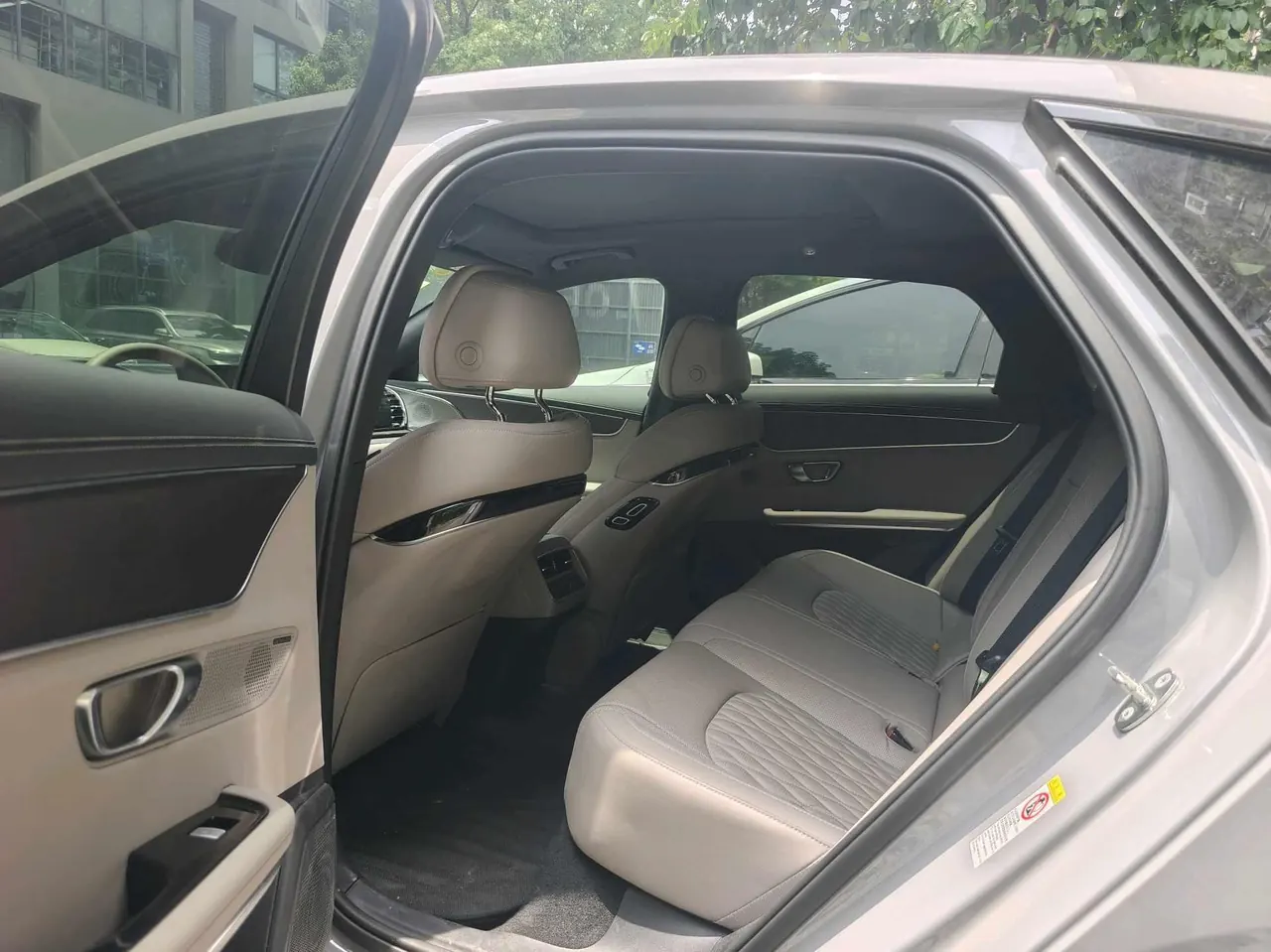 BYD 2025 Han EV 701KM laser Radar smart driving automatic gear 7