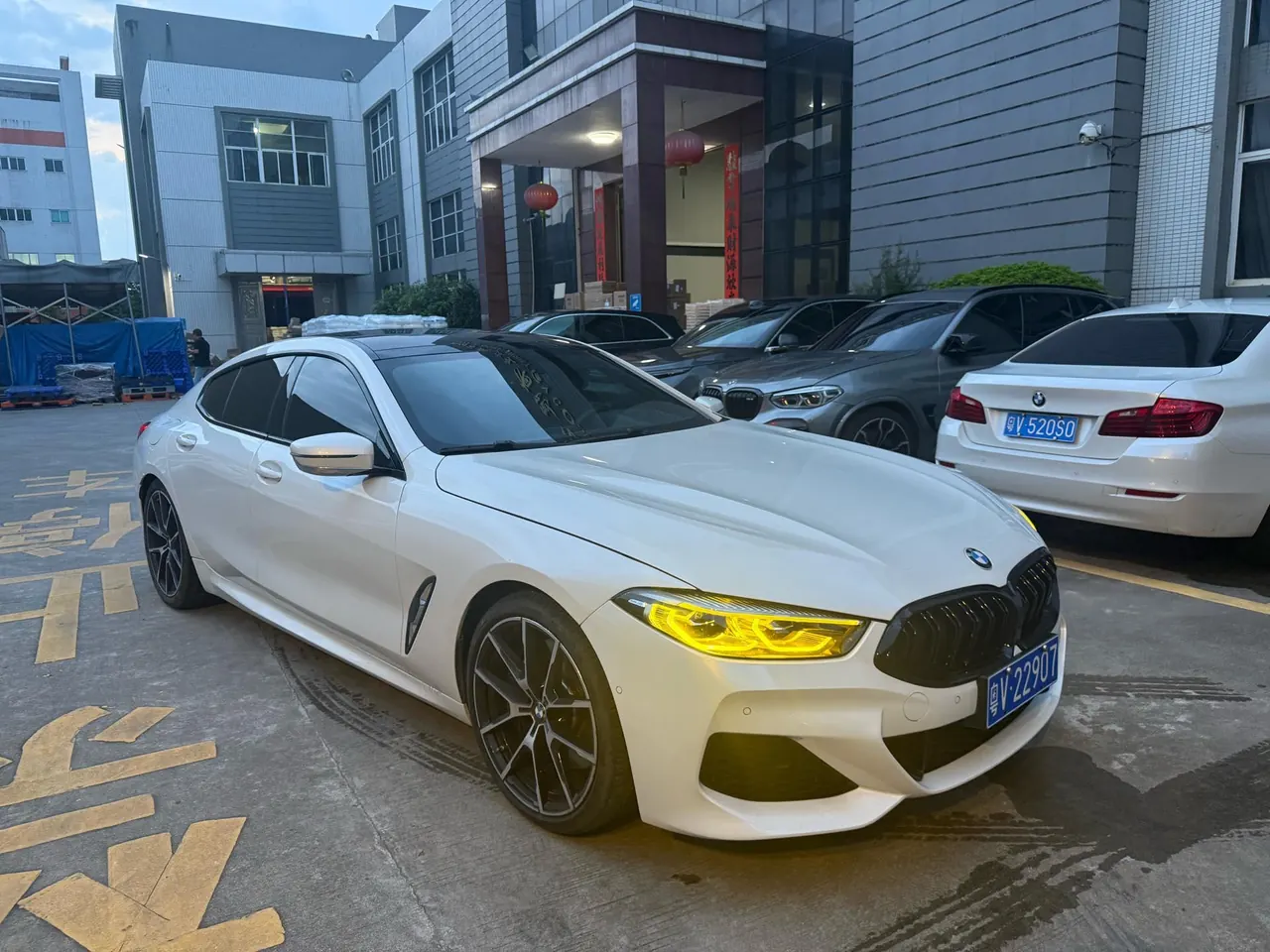 BMW 8 Series (Imported) 2021 840i Four Door Coupe 3.0T M Sports Suit (Modified) Automatic Gear 2