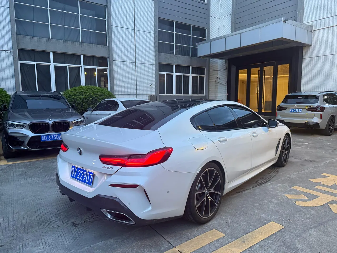 BMW 8 Series (Imported) 2021 840i Four Door Coupe 3.0T M Sports Suit (Modified) Automatic Gear 3