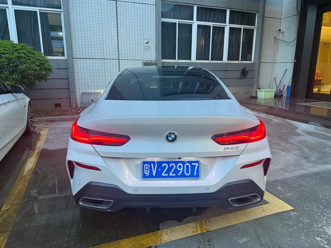 BMW 8 Series (Imported) 2021 840i Four Door Coupe 3.0T M Sports Suit (Modified) Automatic Gear 6