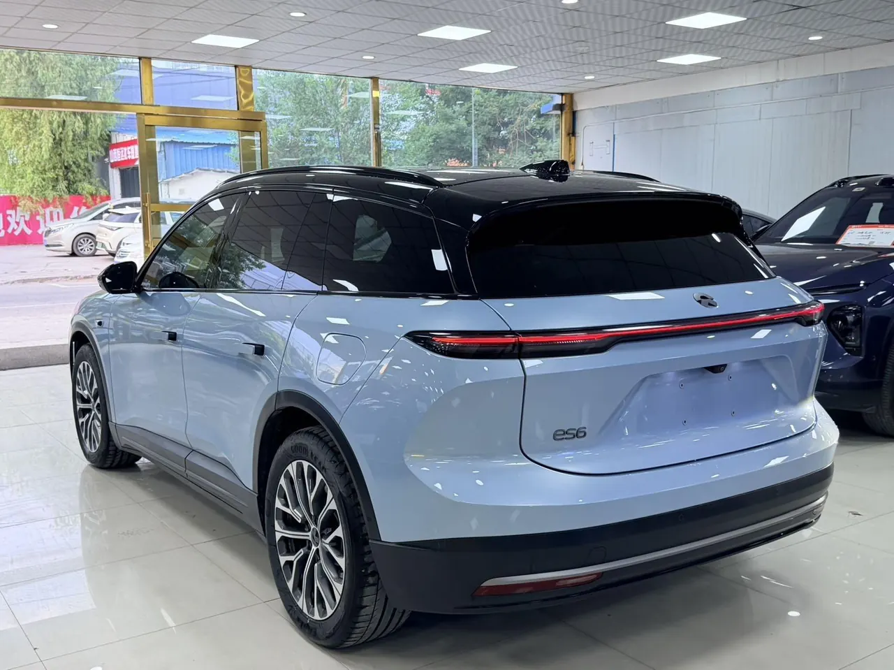 NIO 2023 ES6 75kWh automatic gear 4