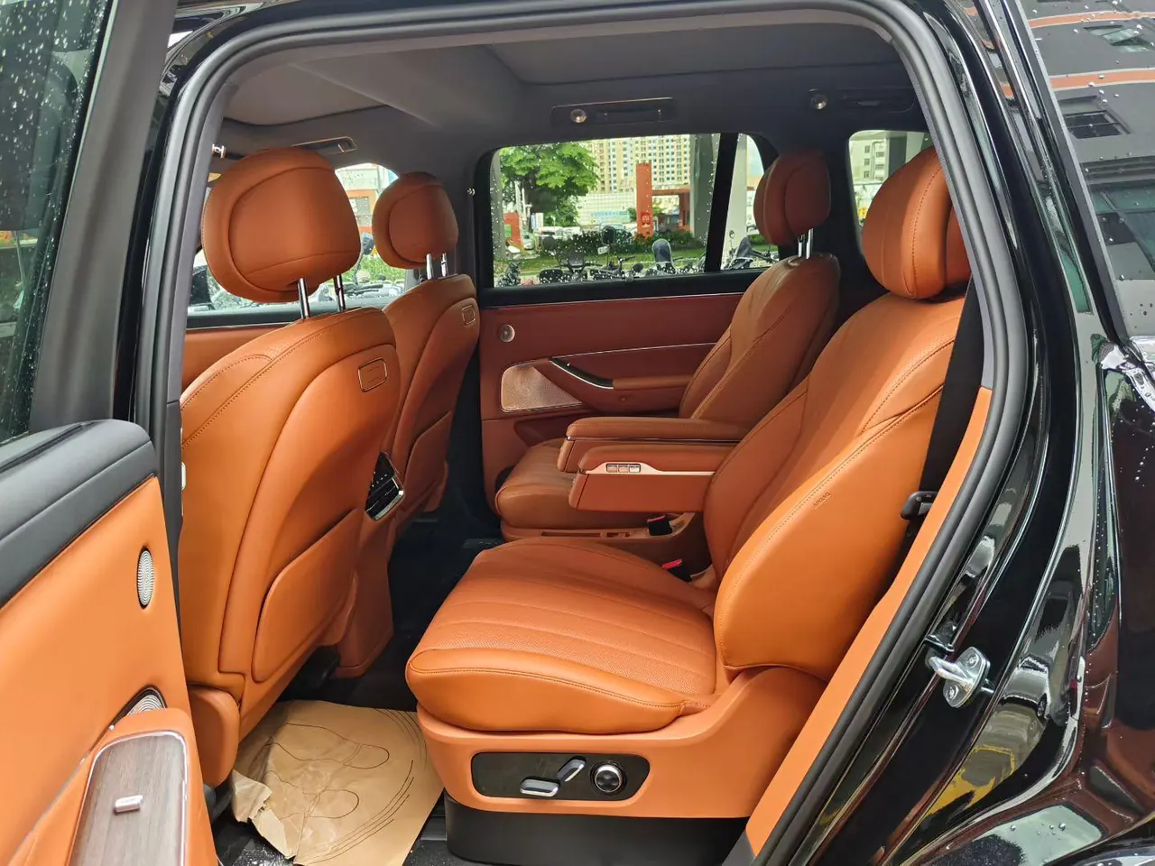 AITO 2025 AITO M8 Max Edition 37kWh 6-seat Edition Automatic Gear 5