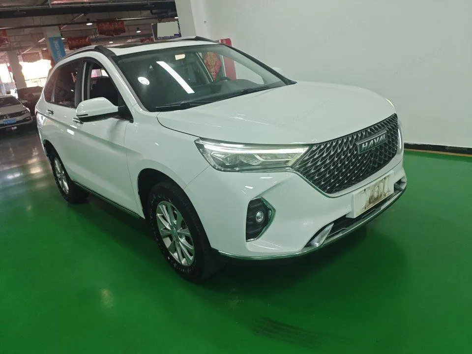 Haval 2021 M6 PLUS 1.5T Luxury Smart Joint Automatic Gear 2
