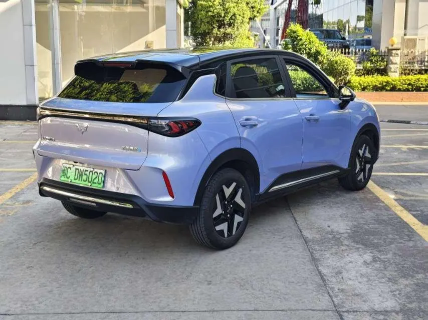 WuLing 2025 Plantronics S 325km Exclusive Automatic Transmission 4