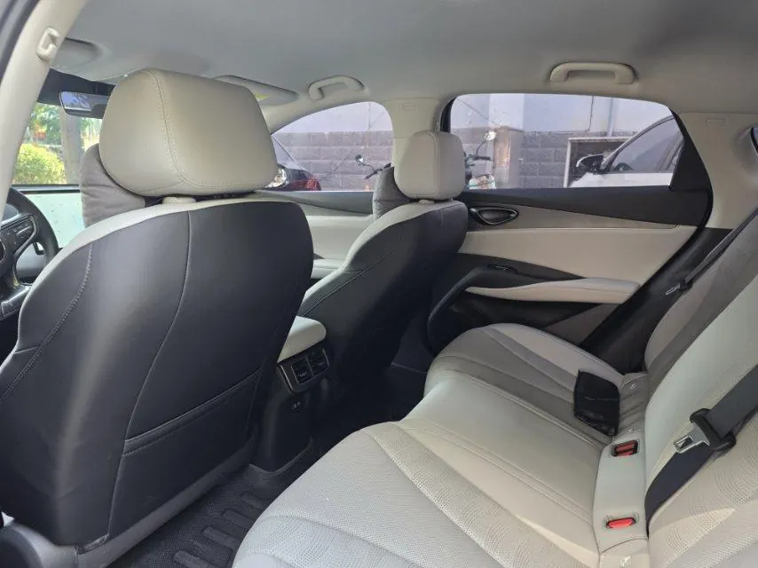 BYD 2026 Seal 06 DM-i 1.5 Stepless Super Edition 128KM Smart Auto 4