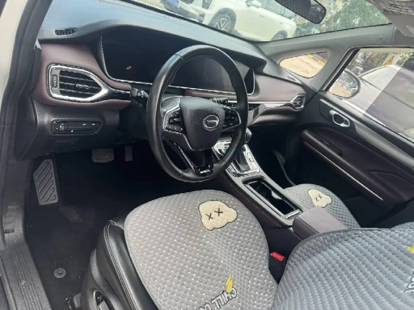 GAC Trumpchi 2021 M6 PRO 1.5T 270T Prestige Automatic 4