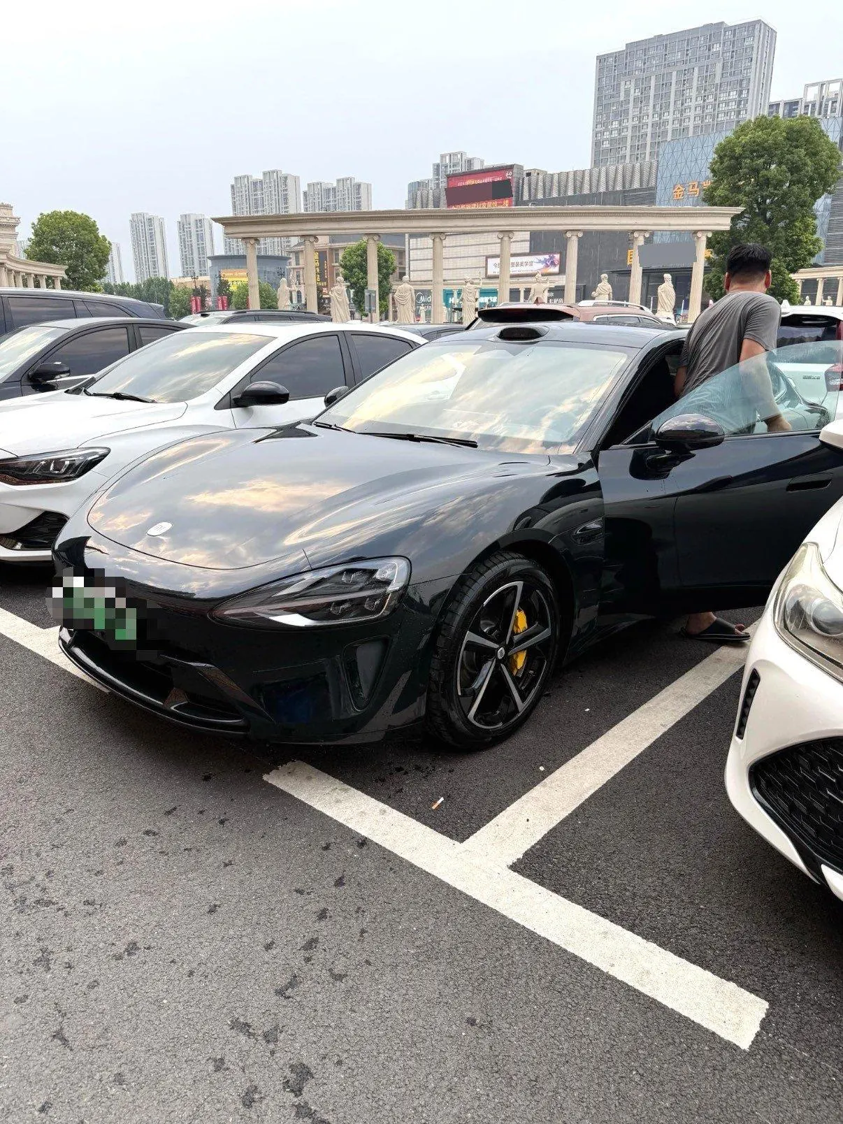 MI 2024 SU 7 800km 4-wheel drive ultra-long endurance high-end smart driving Max version automatic gear - View 1