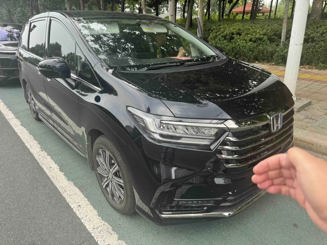Honda 2026 Odyssey Hybrid 2.0 Stepless Sharp and Pleasant Edition Automatic Gear 2