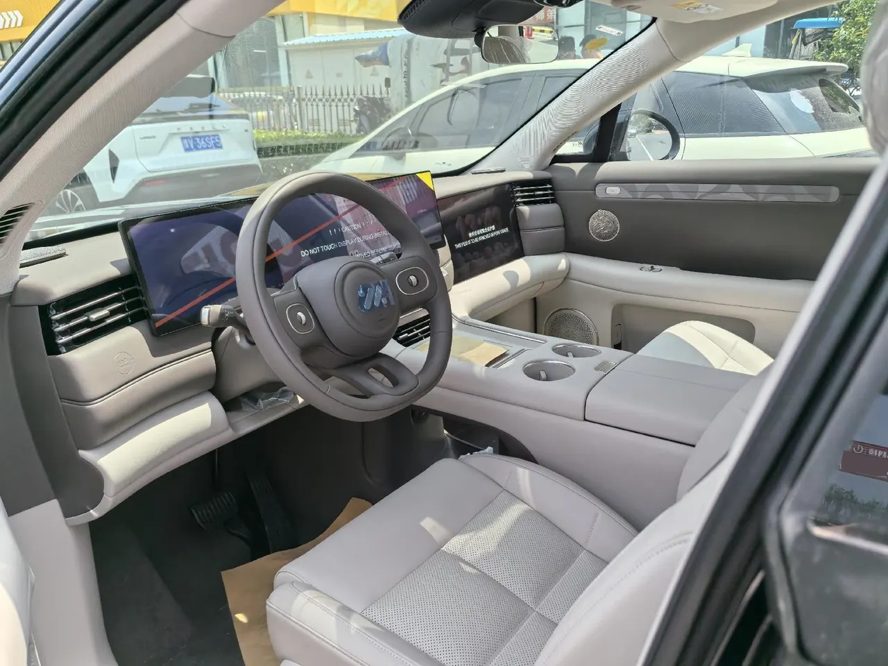 IM 2026 IM LS6 66 Max automatic transmission 4