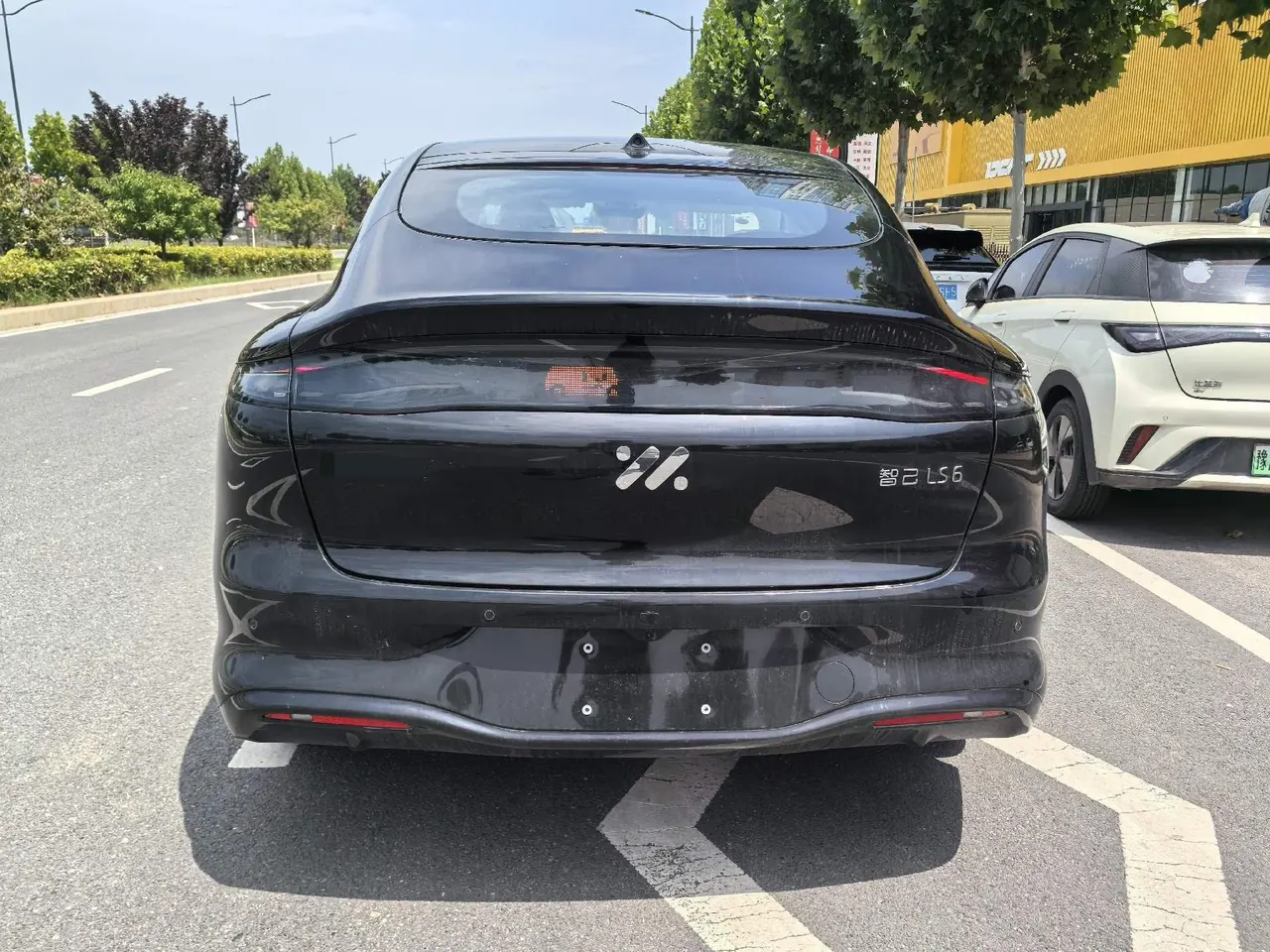 IM 2026 IM LS6 66 Max automatic transmission 8
