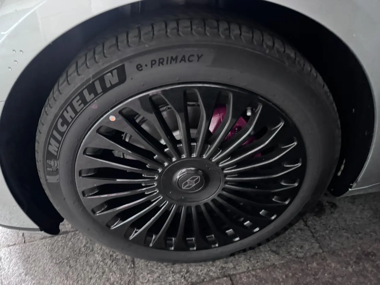 Luxeed 2026 S9 Max rear drive 100kWh automatic gear 6