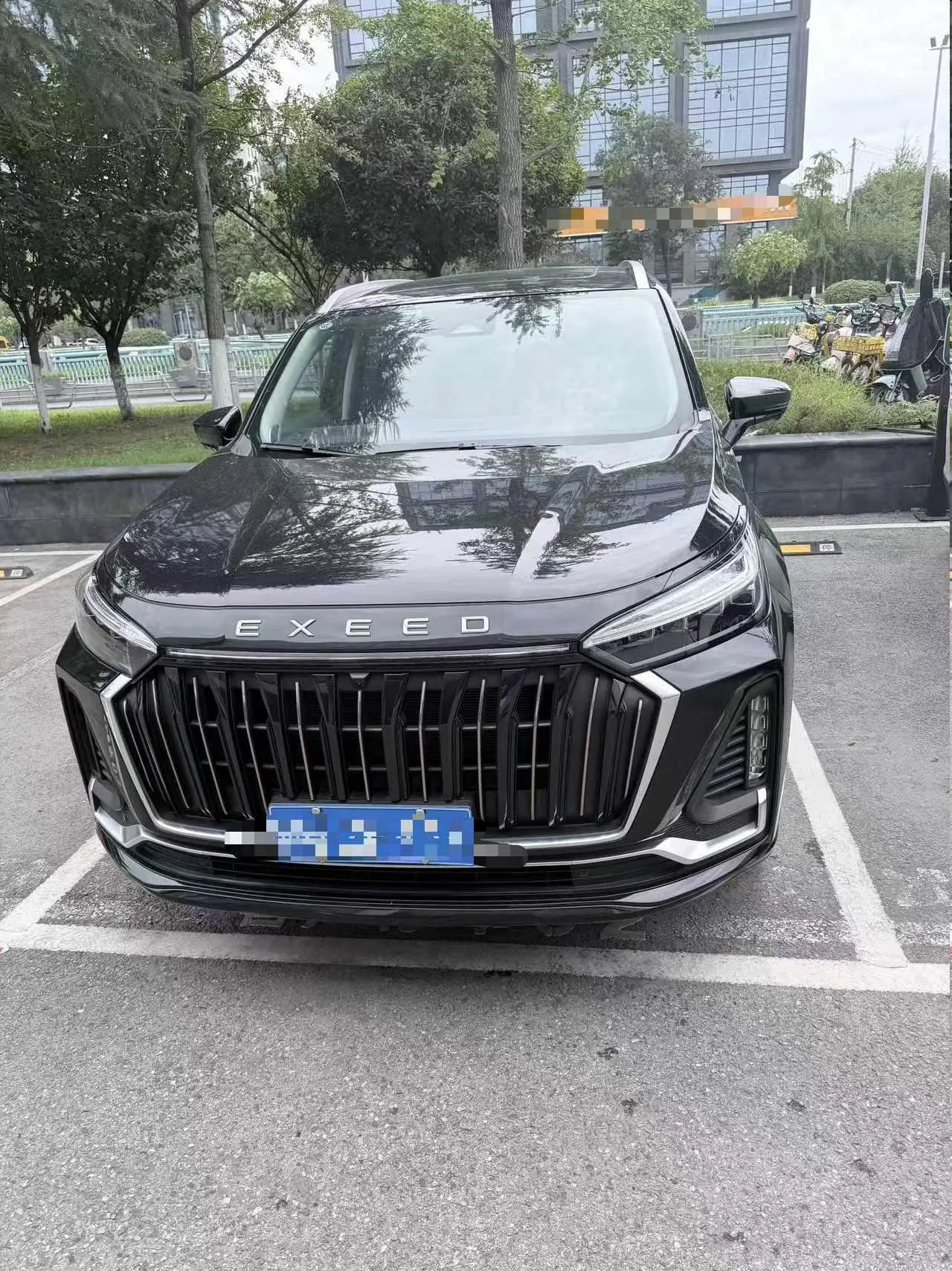 Xingtu 2023 Lanyue 2.0T 400T 4-wheel drive Xingzun Edition 6-seat automatic gear 6