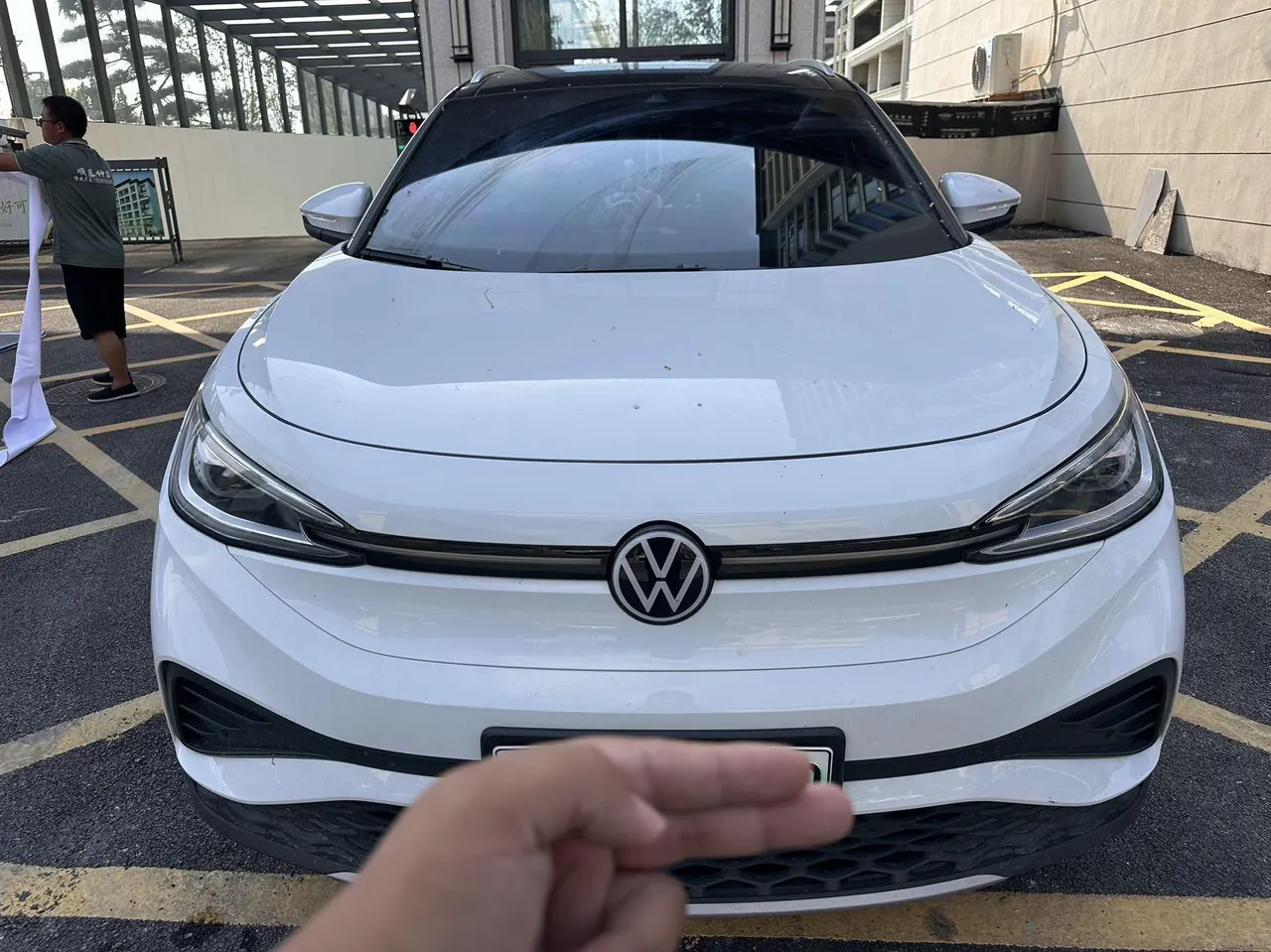 Volkswagen 2023 ID. 4 X Upgraded Pure Smart Edition Automatic Gear 2