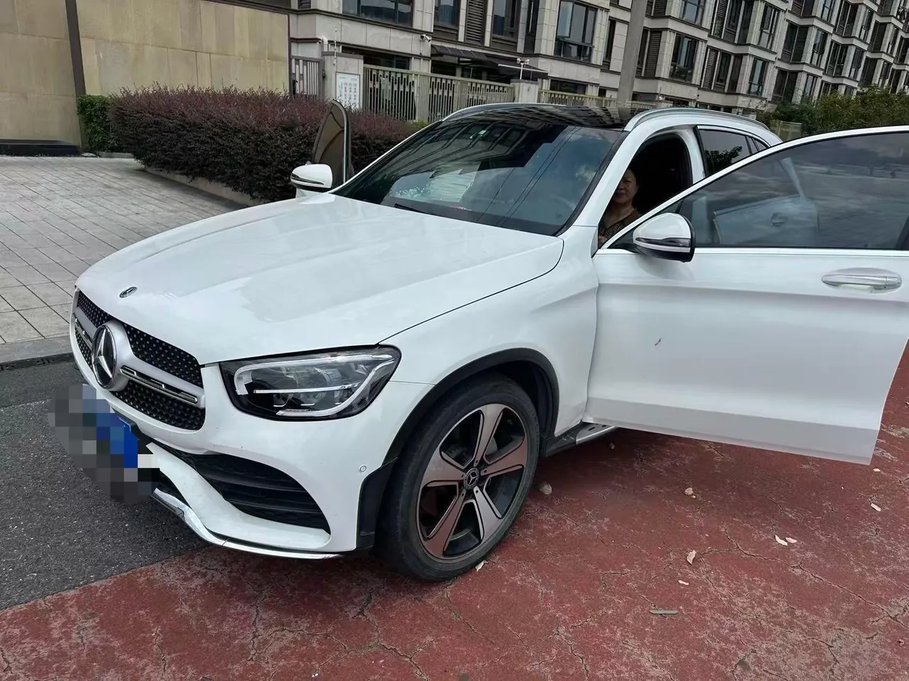 Mercedes Benz 2022 GLC 300 L 4MATIC 2.0T Dynamic (Modified) Automatic Gear 2