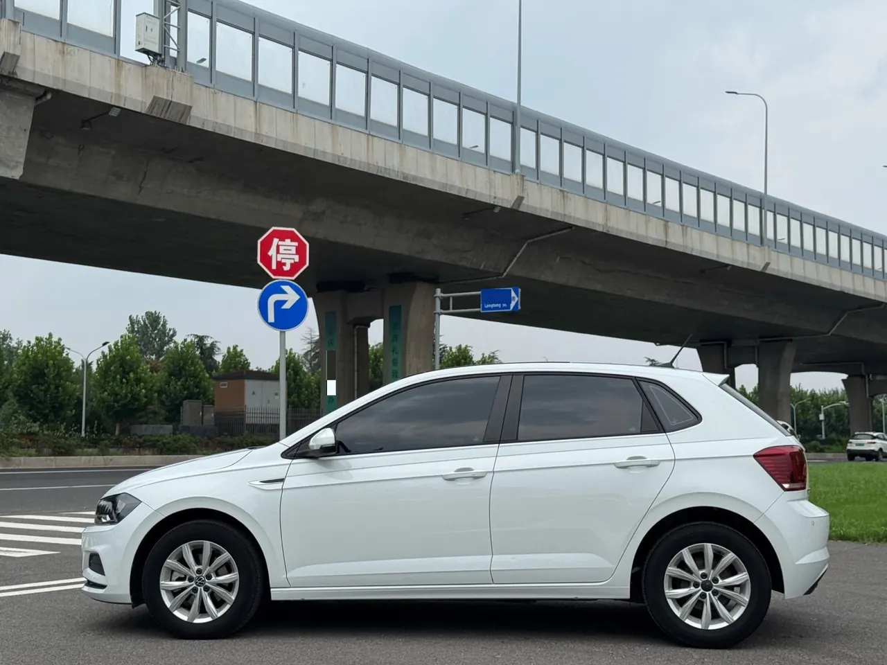 Volkswagen 2023 POLO Plus 1.5 Colorful Technology Edition Automatic Gear 6