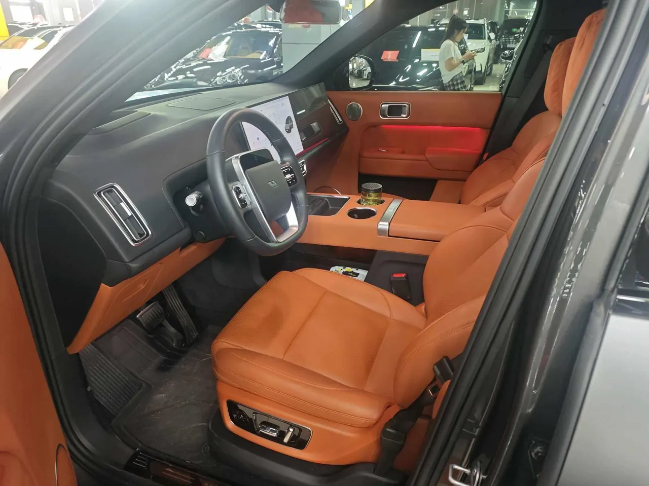 Li 2023 L9 Pro Edition Automatic Gear 4