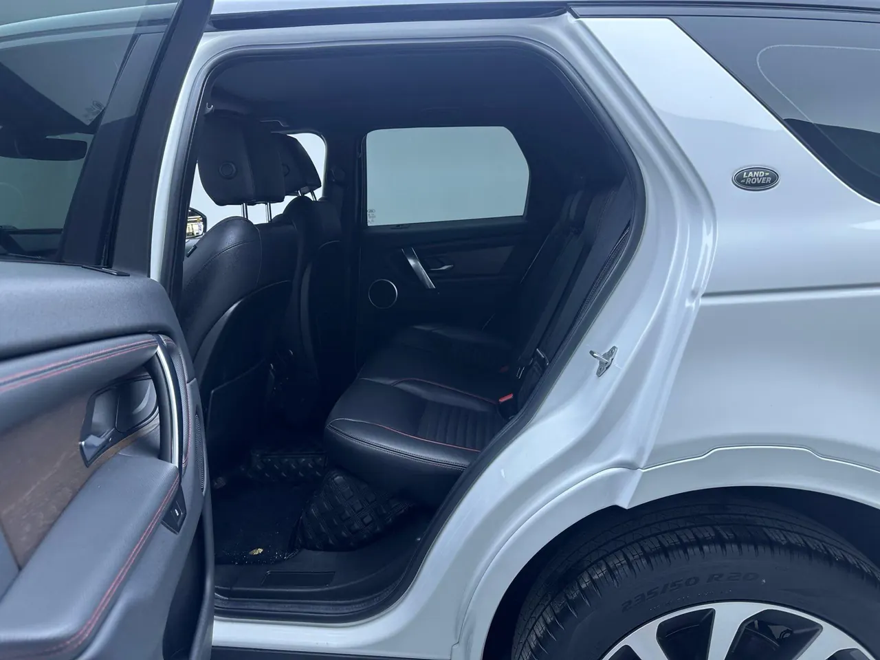Land Rover 2021 Discovery Sports Edition 48V 2.0T 249PS R-Dynamic S Performance Edition Automatic Gear 4
