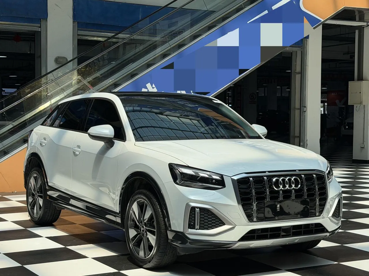 Audi 2022 Q2L 1.4TFSI 35TFSI Fashion Dynamic Automatic 3