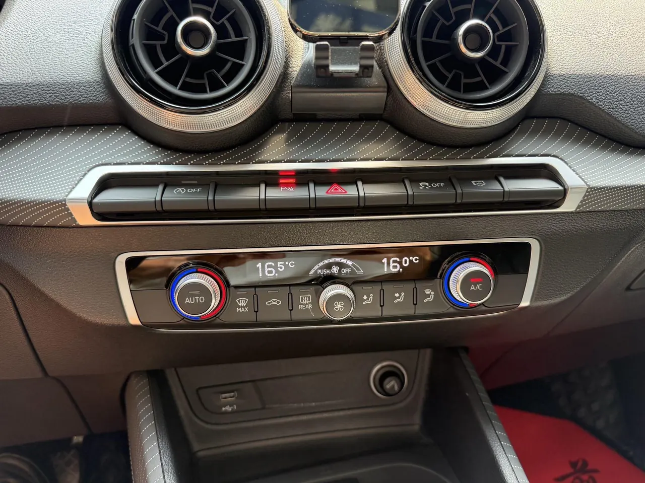 Audi 2022 Q2L 1.4TFSI 35TFSI Fashion Dynamic Automatic 8
