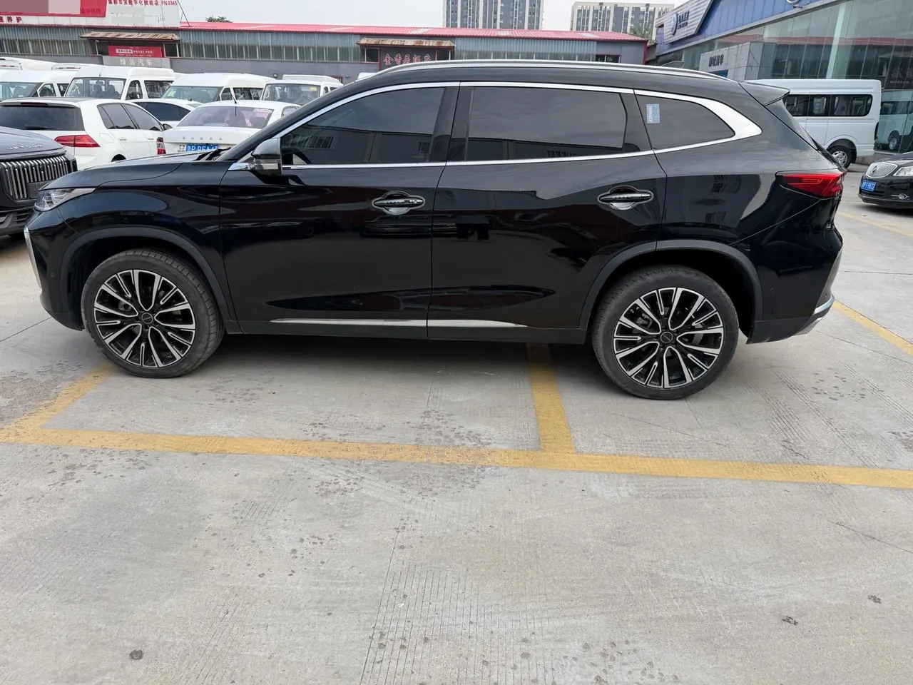 Xingtu 2024 Lingyun 2.0T 400T Two-Drive Star Edition Automatic Gear 2