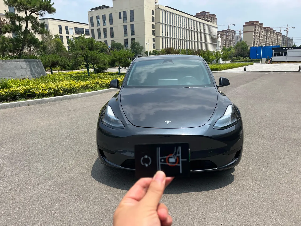 Tesla 2024 Model Y rear-wheel drive version automatic transmission 2