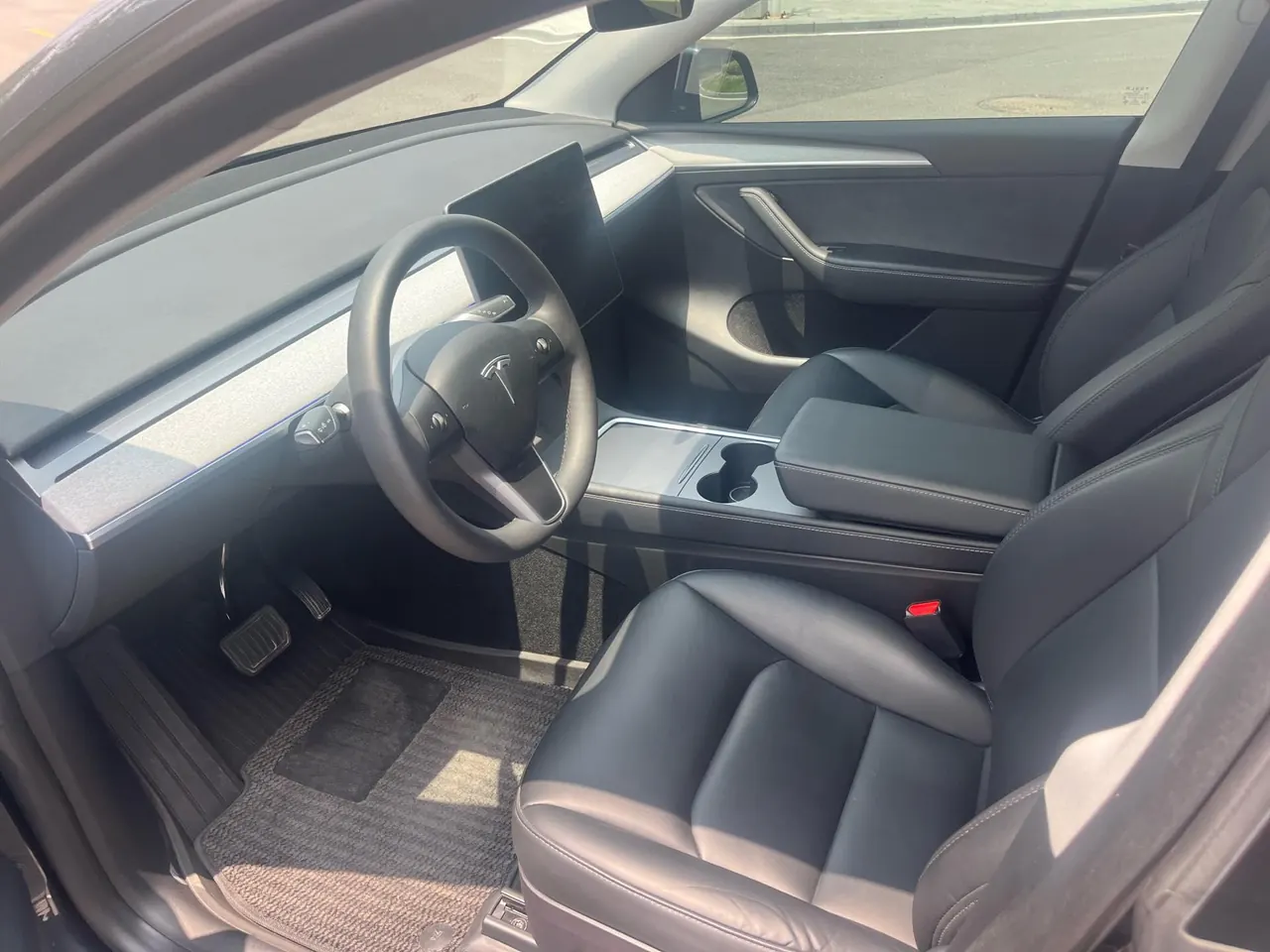 Tesla 2024 Model Y rear-wheel drive version automatic transmission 7