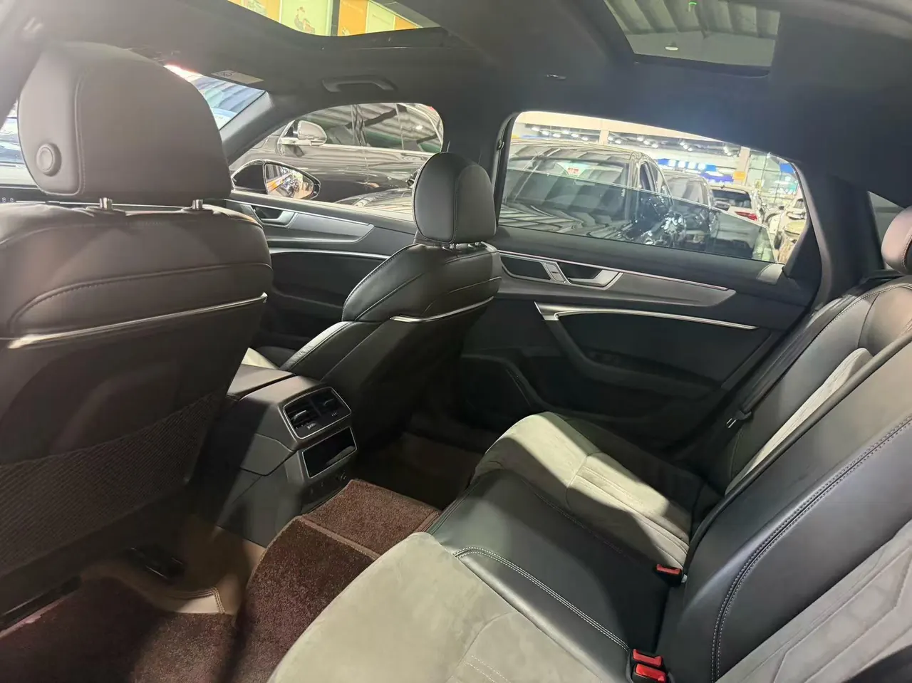 Audi 2023 A6L 2.0TFSI 45TFSI Selected Dynamic Automatic 4