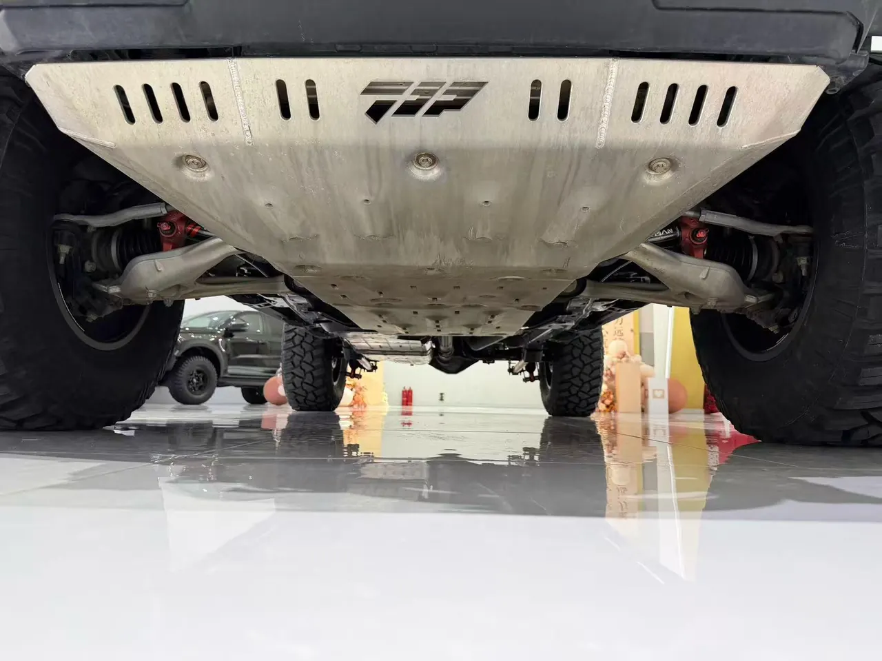 Ford 2024 Martyr 2.3T Everglades Automatic Gear 10