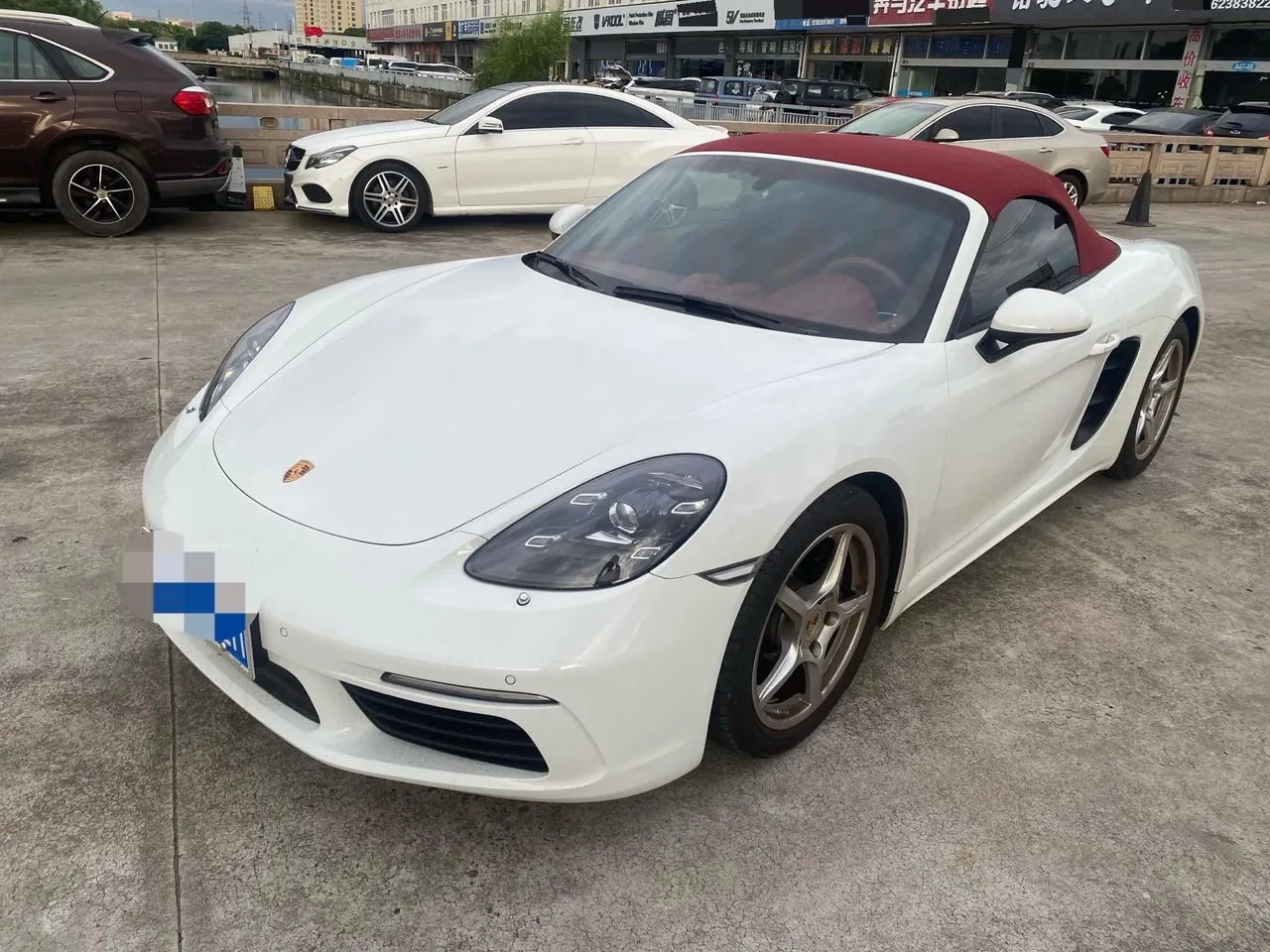 Open image lightbox: Porsche 718 (Imported) 2023 718 Boxter 2.0T Style Edition Automatic