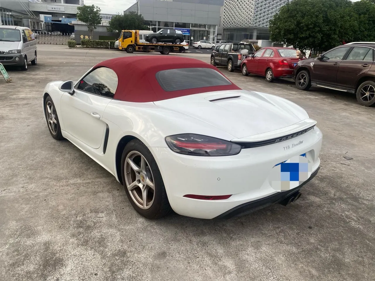 Porsche 718 (Imported) 2023 718 Boxter 2.0T Style Edition Automatic 5