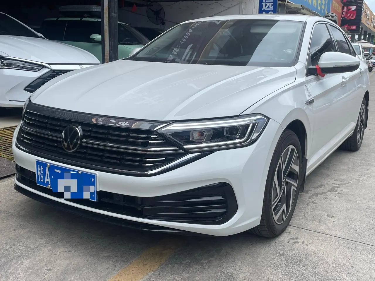 Volkswagen 2024 Sagittarius 1.5TSI 300TSI Exceed Edition Automatic Gear - View 1