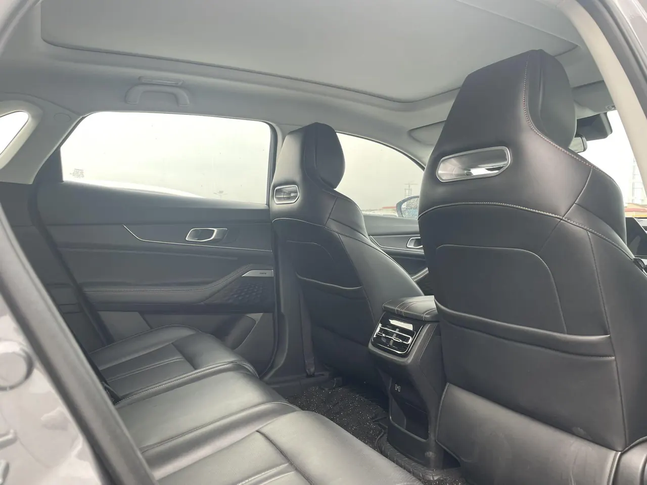 ChangAn 2021 UNI-K 2.0T Luxury Automatic 11