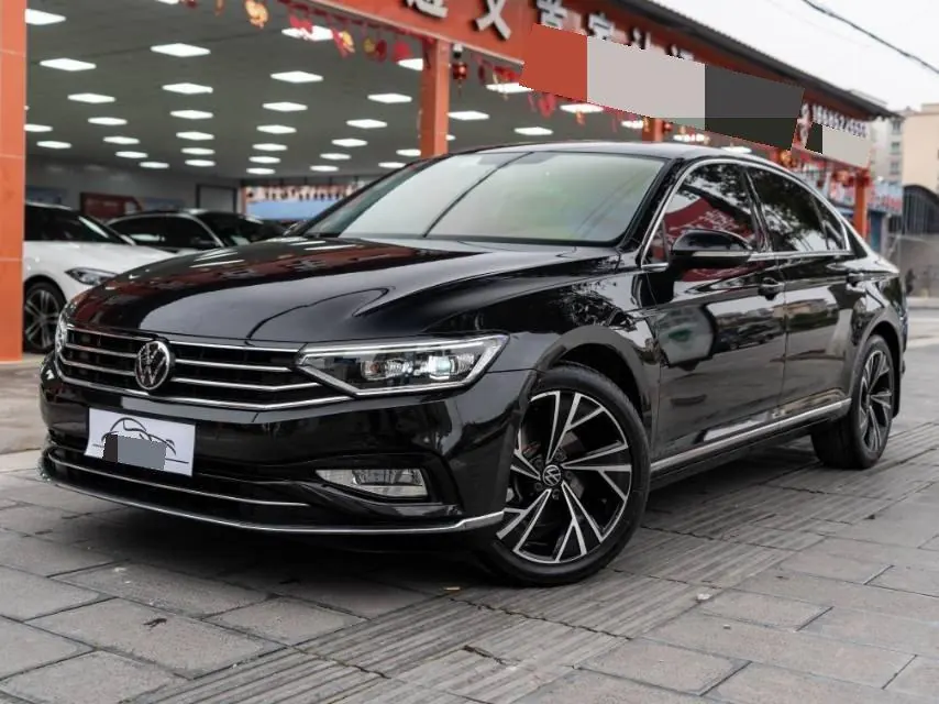 Volkswagen 2021 Magotan 2.0TSI 330TSI 30th Anniversary Edition Automatic Gear - View 1