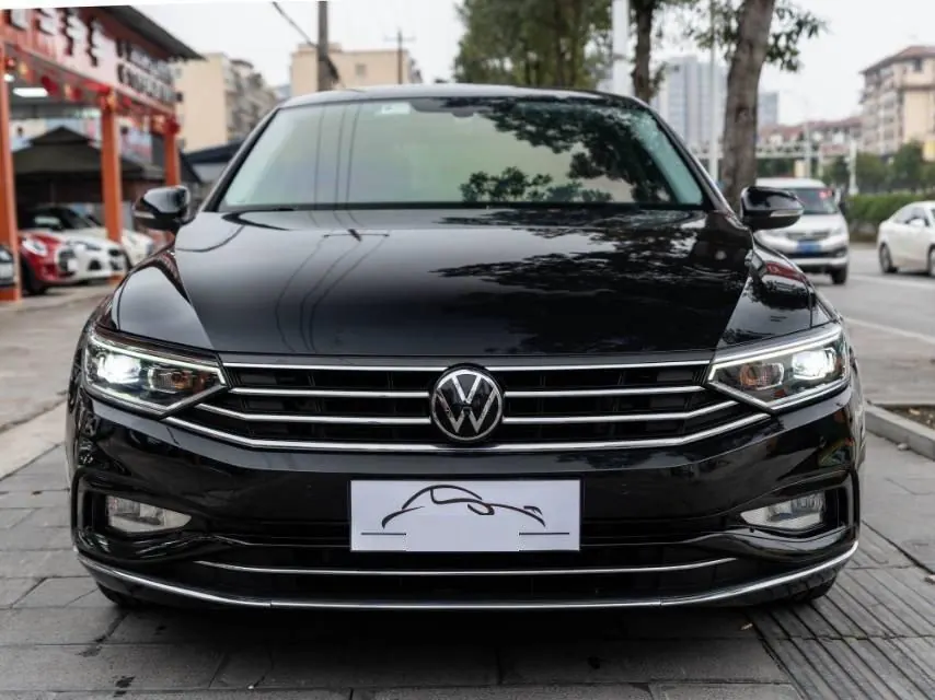 Volkswagen 2021 Magotan 2.0TSI 330TSI 30th Anniversary Edition Automatic Gear 2