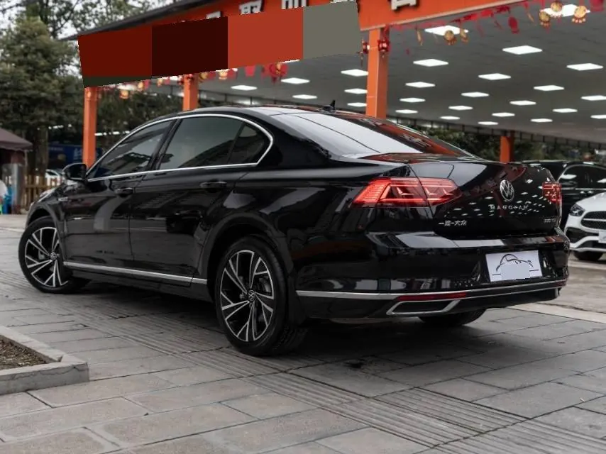 Volkswagen 2021 Magotan 2.0TSI 330TSI 30th Anniversary Edition Automatic Gear 3